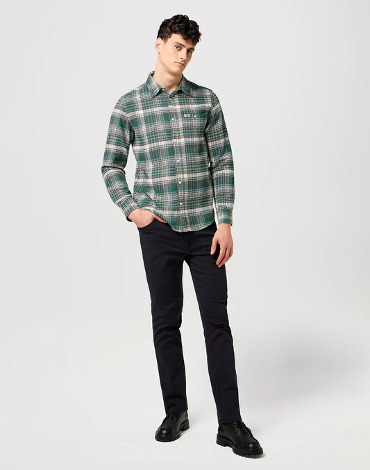 Wrangler pantaloni Slim Tapered twill stretch Black “Larston”