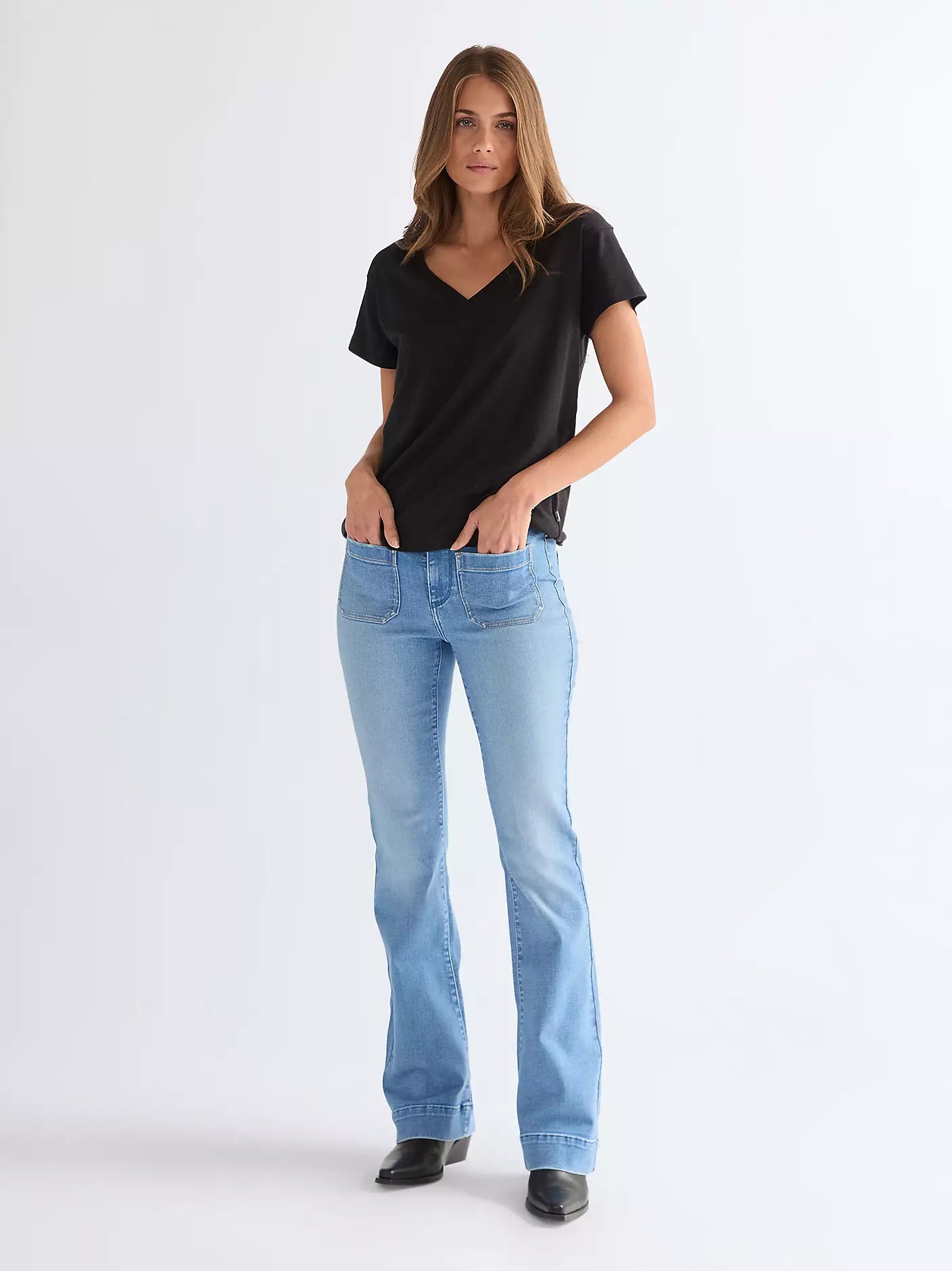 Wrangler T-shirt Donna Easy scollo a V in cotone Nera