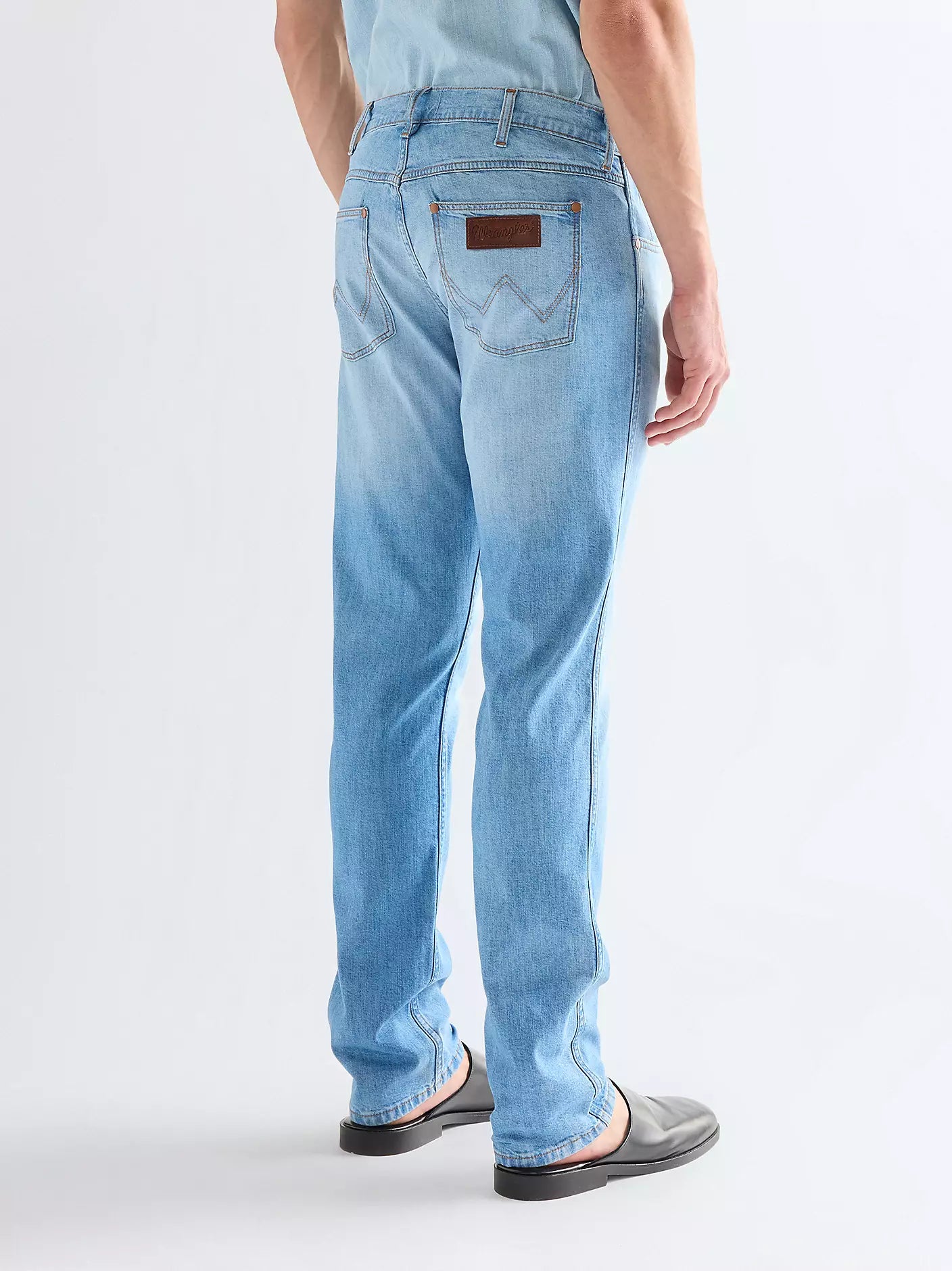 Wrangler · Jeans Greensboro uomo regular straight blu chiaro