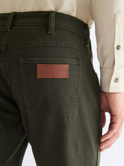 Wrangler · Pantalone Greensboro uomo regular straight verde Rosin