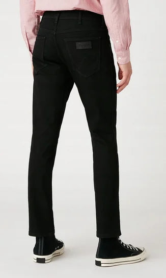 WRANGLER Jeans Regular Straight denim Back to Black “Greensboro”