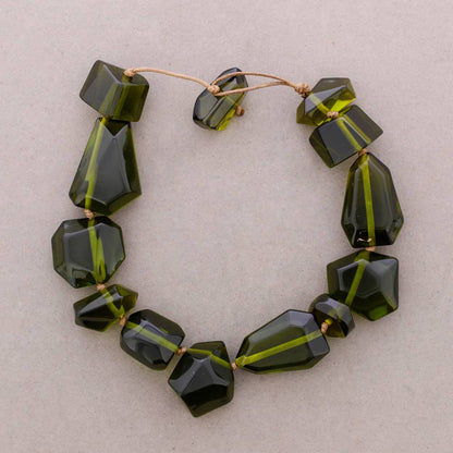 Collana con Perline Irregolari in Resina