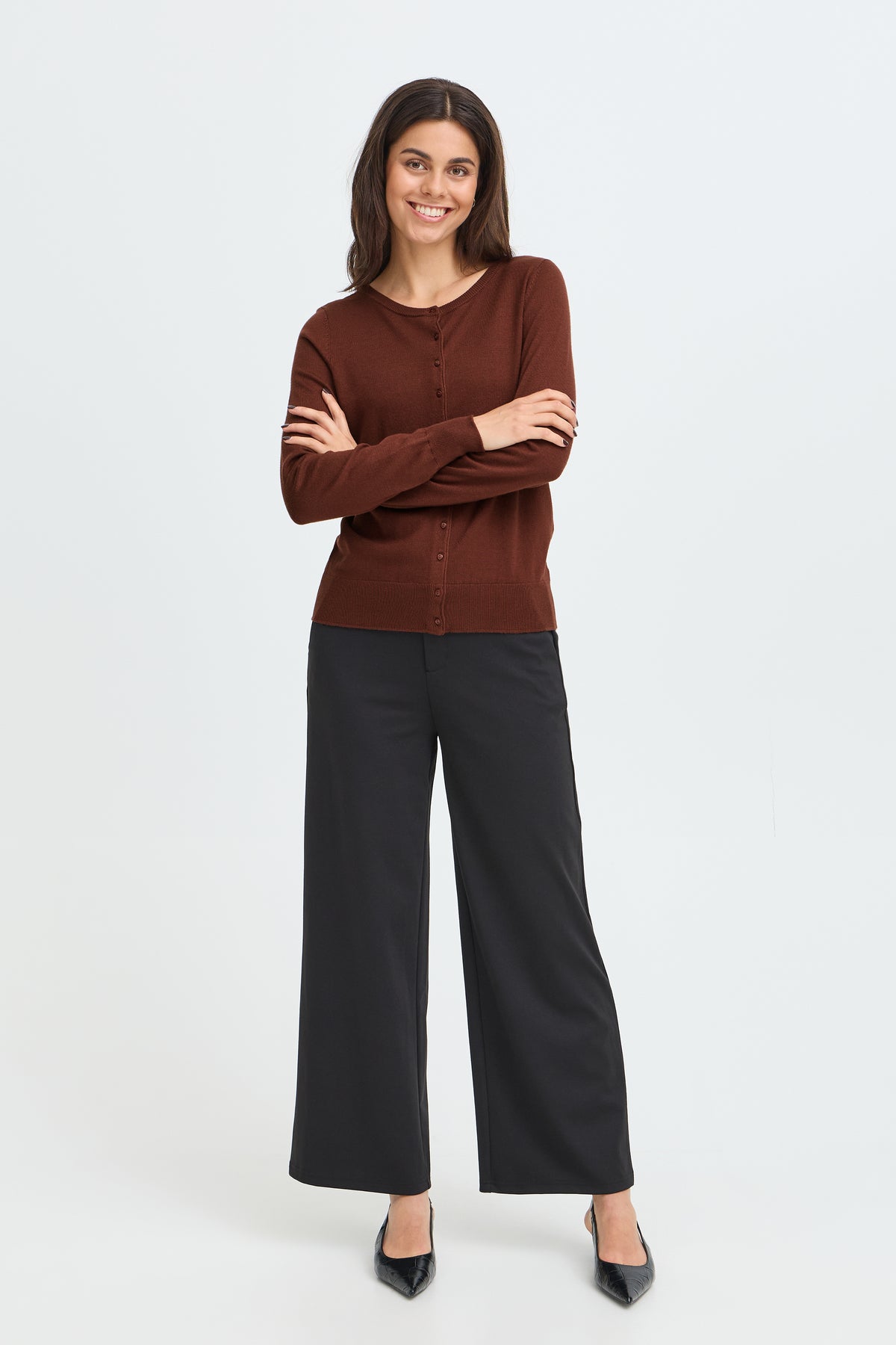 Fransa cardigan Zubasic Rum Raisin indossato