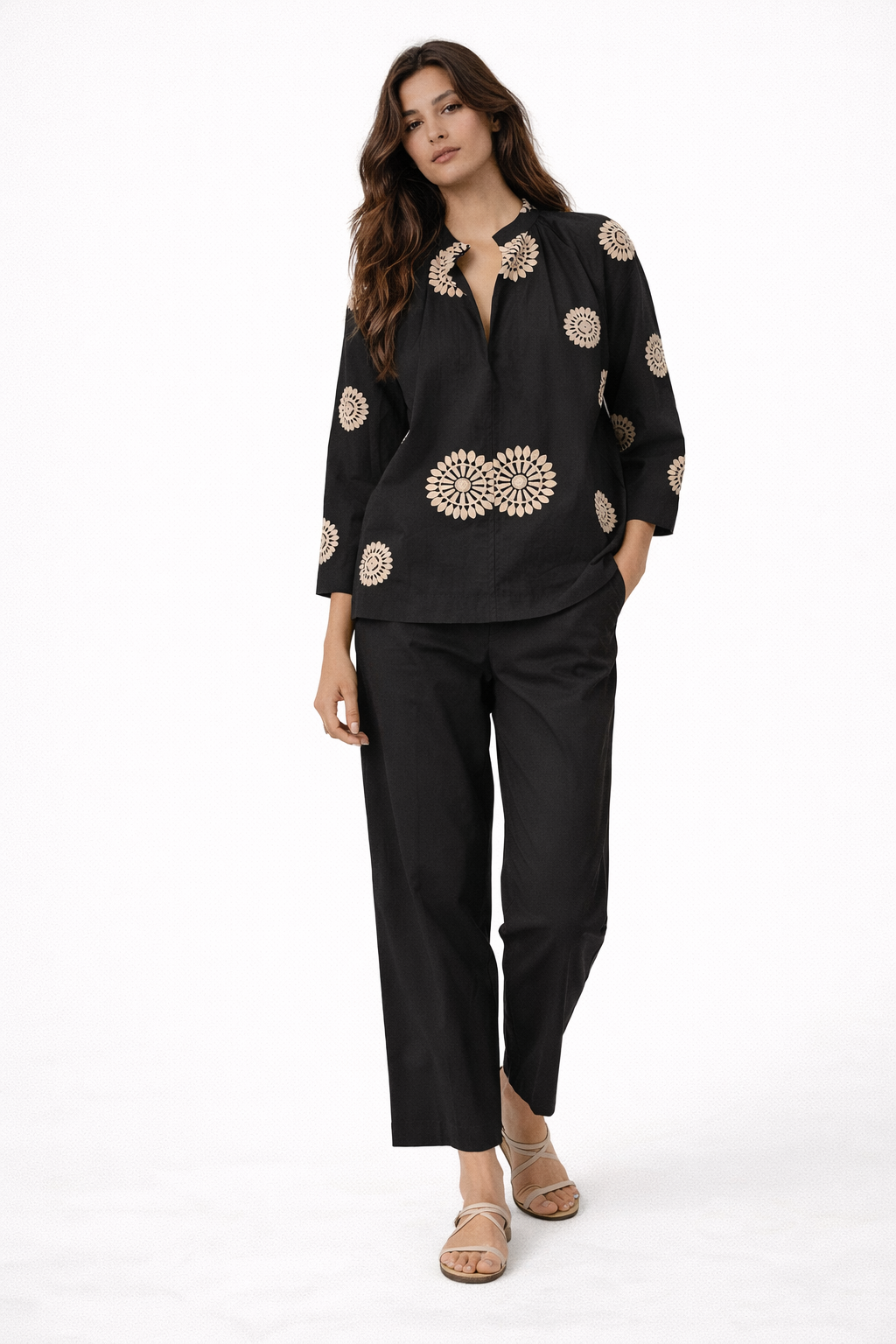 Six Months for Two · Blusa donna floreale manica 3/4 nero