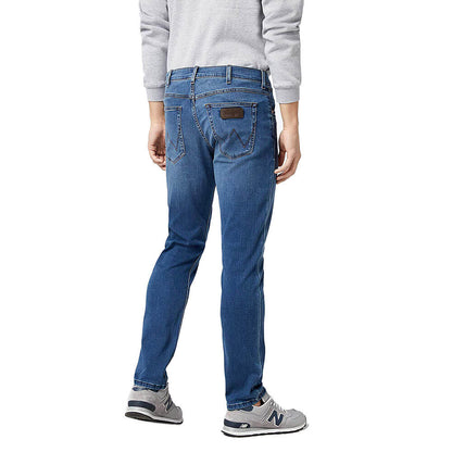 WRANGLER Jeans Uomo Regular Straight denim Bright Stroke “Greensboro”