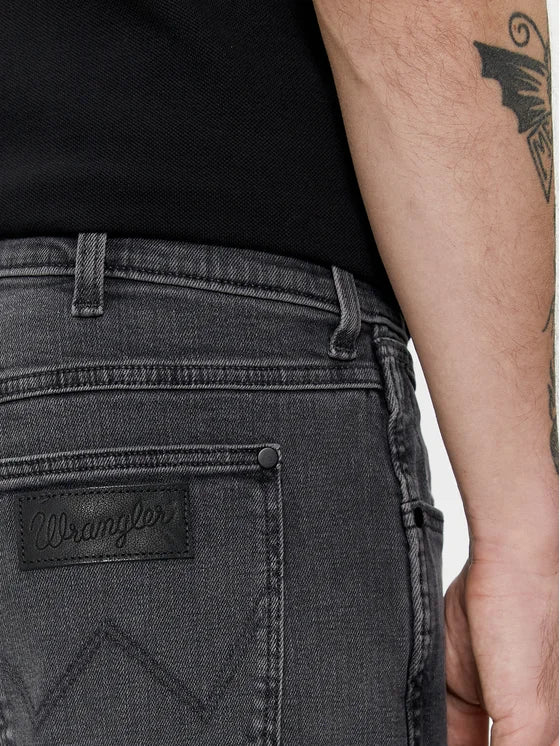 Wrangler · Jeans Larston uomo slim tapered grigio scuro