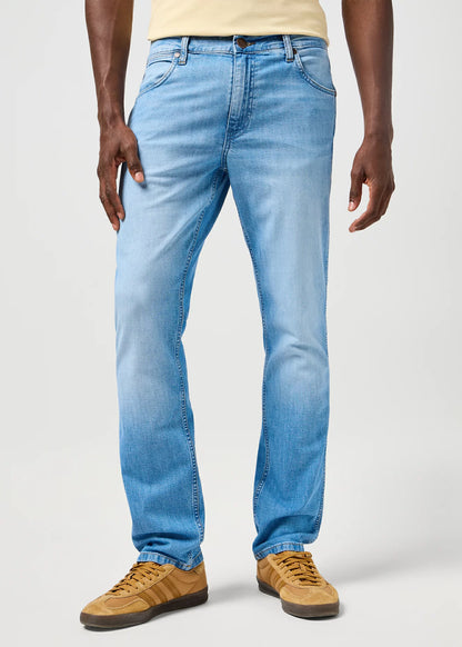 WRANGLER Jeans Uomo Regular Straight denim Slate Shade “Greensboro”