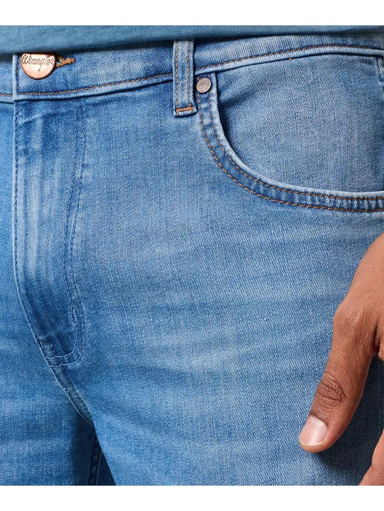 Wrangler jeans Regular Straight denim Reflections “Greensboro”