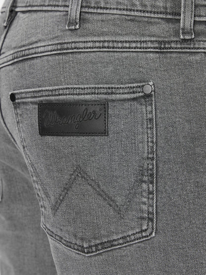 Wrangler · Jeans Greensboro uomo regular straight grigio chiaro