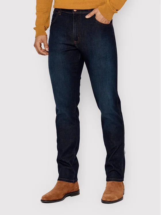 WRANGLER Jeans Uomo Authentic Slim denim Lucky Star “Texas”